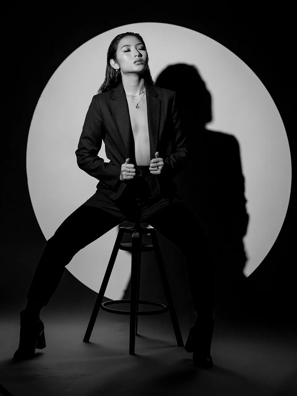 Mia Donato - Women, Melbourne